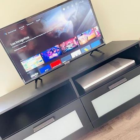 Studio Tout Equipe Au Calme Et Chaleureux Apartment Saint-Etienne  Ngoại thất bức ảnh